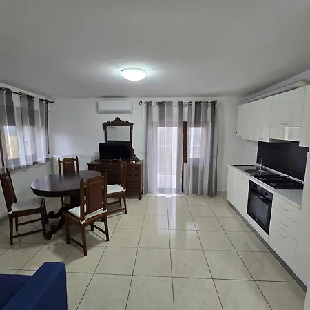 Mercantini Apartment *